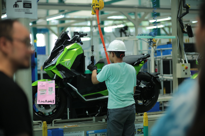 ALVA siap ekspor motor listrik ke pasar internasional.