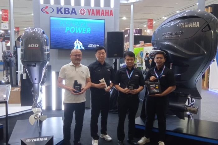 Buruan serbu Yamalube bikin geger lagi! pengunjung berkesempatan bawa pulang motor Yamaha NMAX cuma di DXI 2024.