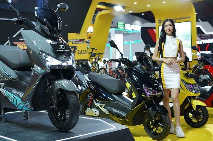 United E-Motor sebar diskon motor listrik di JFK 2024.