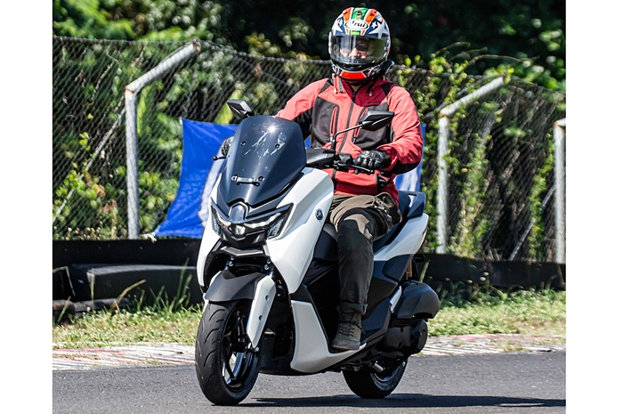 Tester Motorplus menjajal Yamaha NMAX 2024 Neo