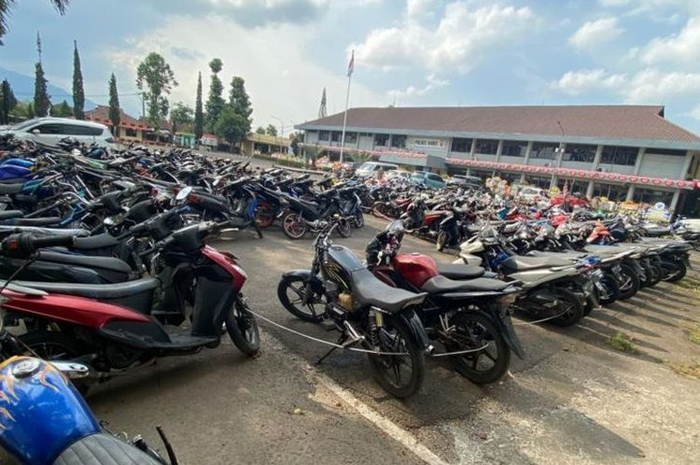 Cuma Dua Bulan 1.500 Motor Disita Hasil Razia di Garut Apa Masalahnya?