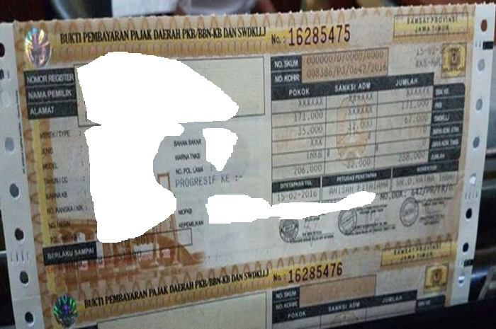 Foto ilustrasi STNK. Pemutihan pajak kendaraan 2024 di Jawa Timur berlaku besok.