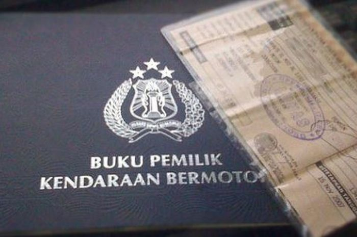 STNK dan BPKB menjadi syarat yang diperlukan untuk mengikuti pemutihan pajak kendaraan 2024 yang ada diskon dan lainnya.