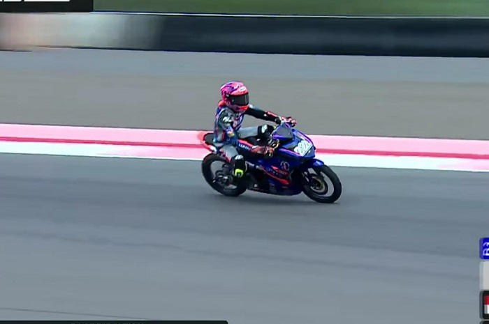 Fahmi Basam juara Race 1 UB150 ARRC Mandalika 2024, Sabtu (27/7/2024),