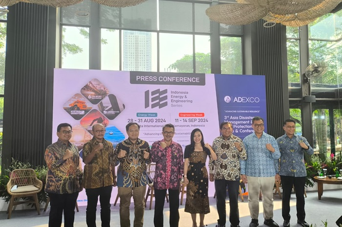 Pameran Indonesia Energy &amp; Engineering atau IEE Series 2024, salah satunya membahas kendaraan listrik.