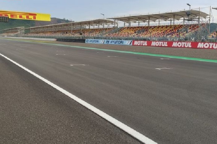 Ilustrasi kondisi aspal Sirkuit Mandalika jelang MotoGP Mandalika 2024.