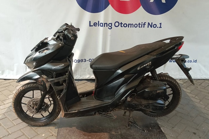 Dari JBA menawarkan motor murah berupa Honda Vario 125 cocok buat Gen Z.