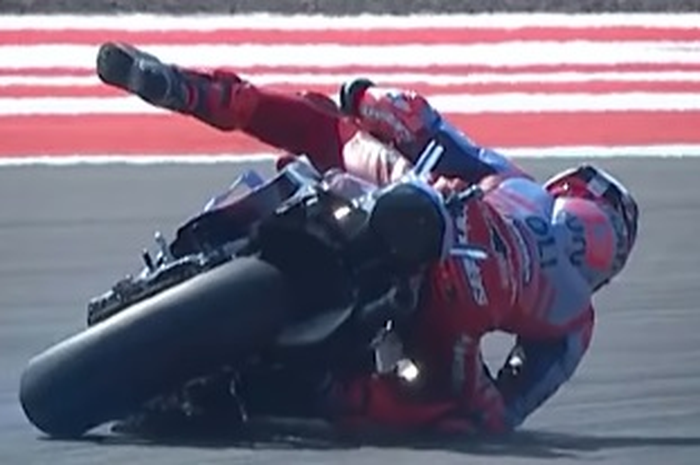 Marc Marquez terjatuh di MotoGP Thailand 2024, banyak pembalap lain yang tidak melanjutkan balap akibat crash.