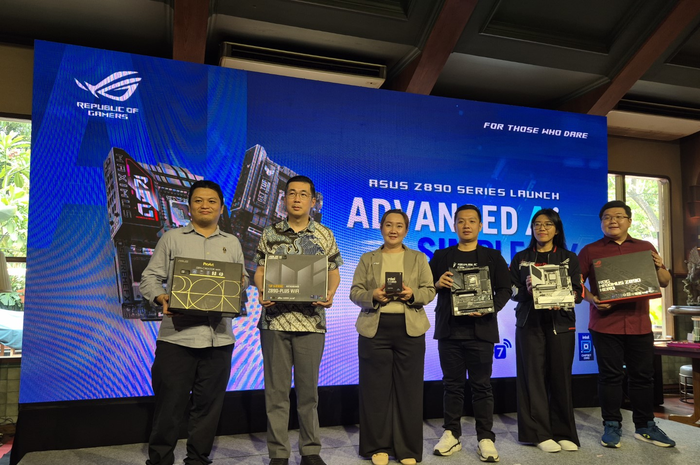 ASUS Indonesia meluncurkan lini produk motherboard Z890 yang mendukung CPU intel Arrowlake terbaru