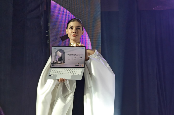 ASUS Zenbook S 14 OLED