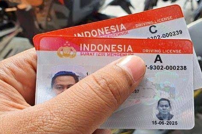 Polres Lombok Tengah, Nusa Tenggara Barat (NTB) membagikan 60 SIM gratis khusus untuk pedagang sayur.