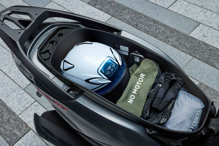 Ini motor baru Honda matic 125 cc khusus mengengakut barang dan orang kapasitas bagasi 37 liter lebih besar dari PCX 160 dan NMAX Turbo