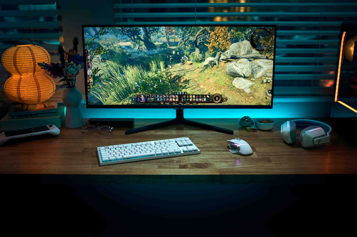 Logitech G telah meluncurkan seri keyboard gaming terbarunya, G915 X, yang hadir dengan desain low-profile dan teknologi canggih