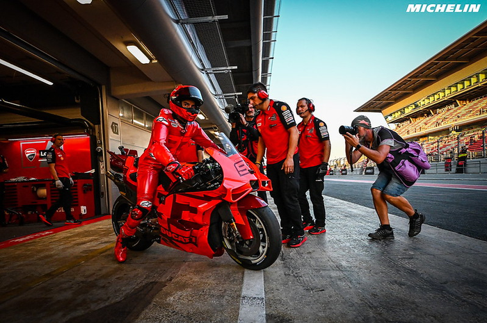 Ini Kata Marc Marquez Usai Pertama Kali Jajal Ducati Desmosedici GP25 Spek Pabrikan Untuk Pertama Kali