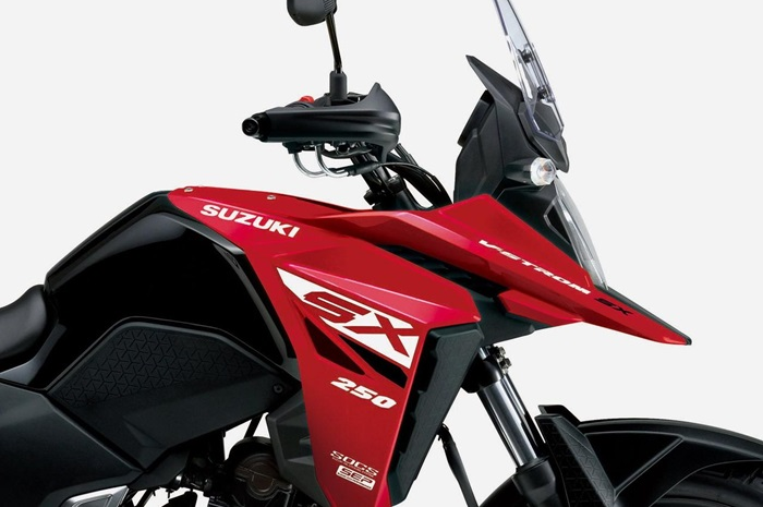 Suzuki V-Strom 250 SX meluncur dengan warna baru untuk model 2025.