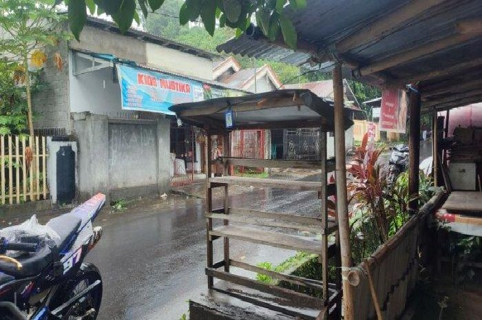 Meskipun harga Pertalite eceran di Manado jauh lebih mahal sampai Rp 25 ribu, tetap saja habis terjual.