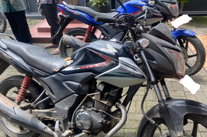 Honda Verza tahun 2013 ditawarkan Rp1,6 jutaan dokumen lengkap.