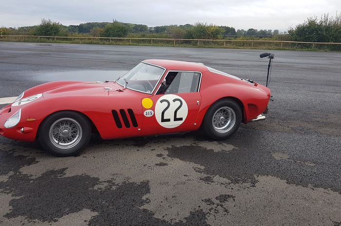 Mic Sennheiser dipakai dalam proses produksi film Ferrari, khususnya untuk merekam suara audio mobil mobil klasik