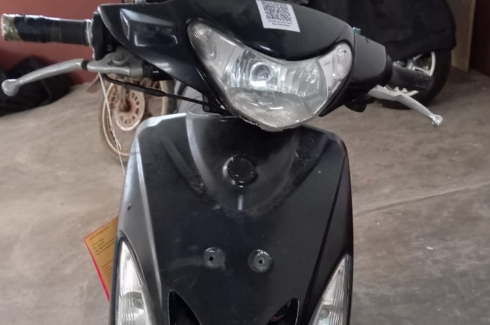 Yamaha Mio tahun 2010 dilelang murah meriah KPKNL Palembang cuma Rp 300 ribuan.