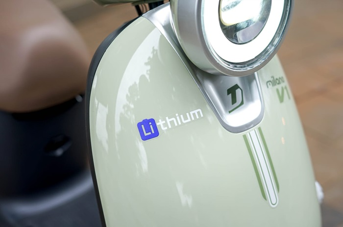 Milano V1 yang baru meluncur pakai baterai lithium seperti motor listrik.