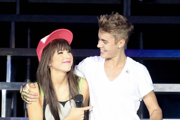 Carly Rae Jepsen: Membela Justin Bieber