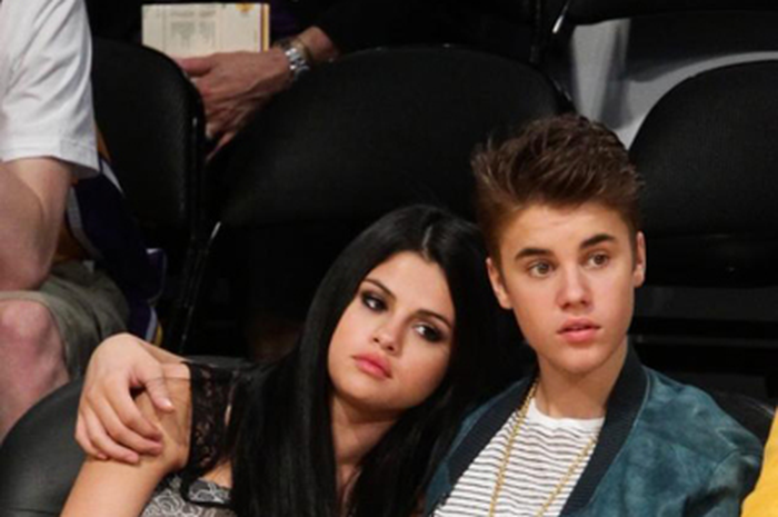 Selena Gomez: Ketularan Taylor Swift?