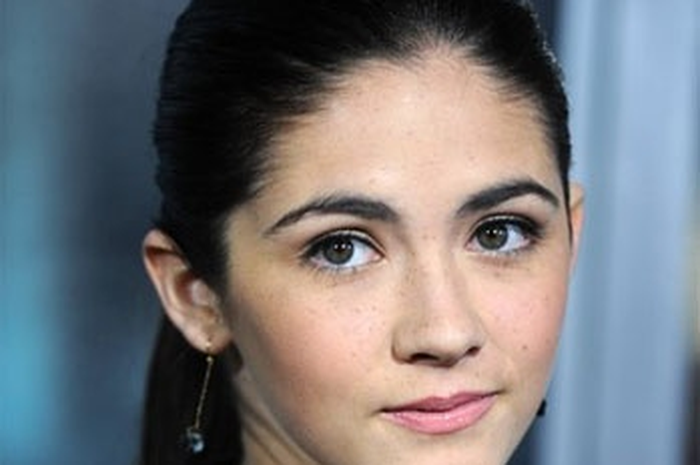 Isabelle Fuhrman: Kaget Dipeluk Will Smith