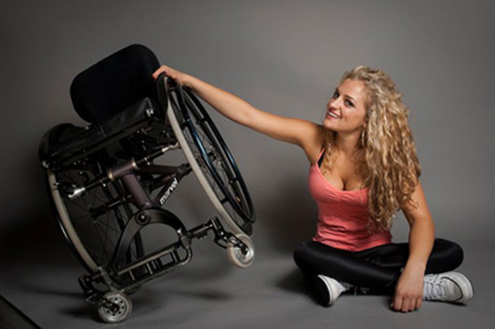 Ali Stroker Glee Project: 