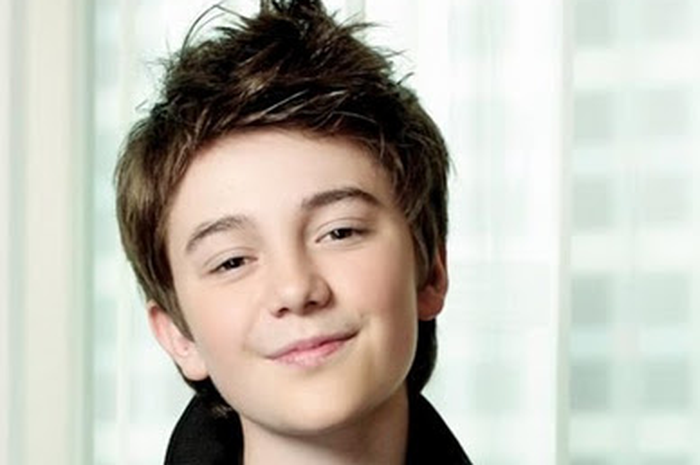 26 Greyson Chance's  Secrets
