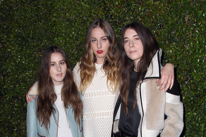 Get The Look: Pop Rock Ala Haim
