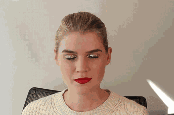 Tutorial Makeup Mata Simple Dengan Glitter-Glitter Lucu