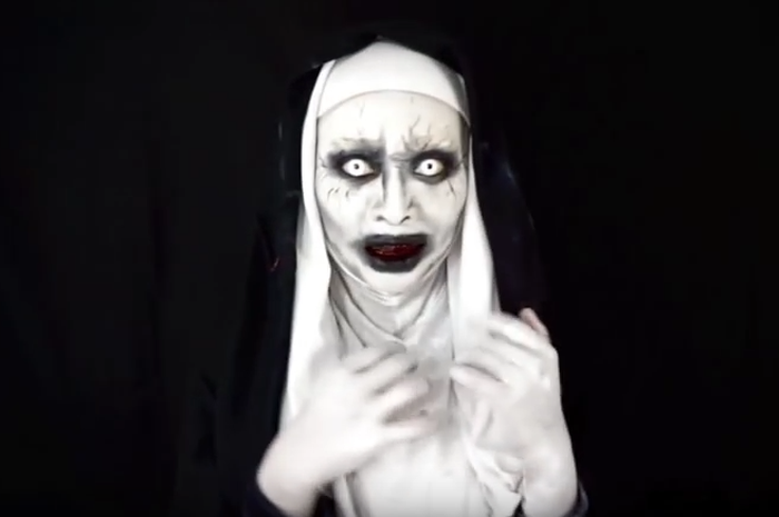 Inivindy pun berubah jadi Valak