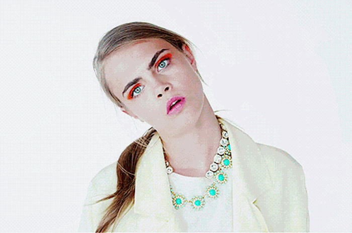 Cara Delevingne: 5 Hal Yang Bikin Enggak Suka Menjadi Model