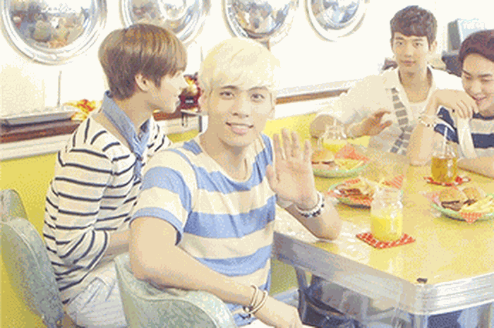 SHINee: Saling Berkomentar Tentang Sesama Member (part 2)