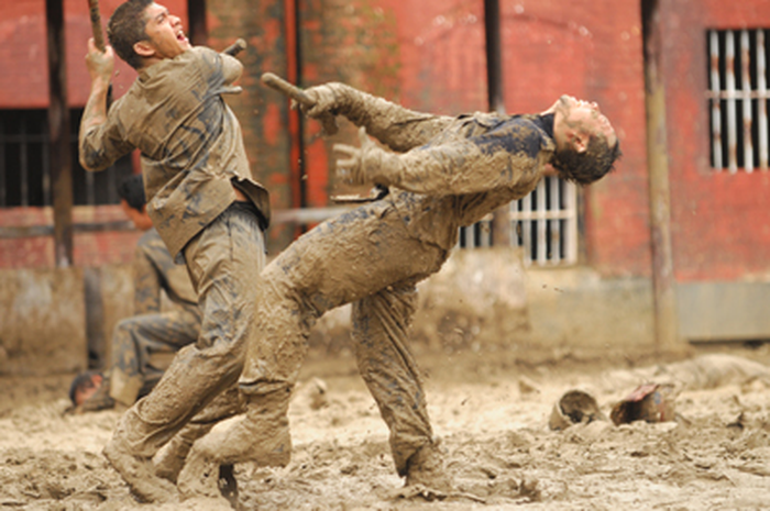 The Raid 2 Berandal (2014): Menyerang Musuh Dari Dalam