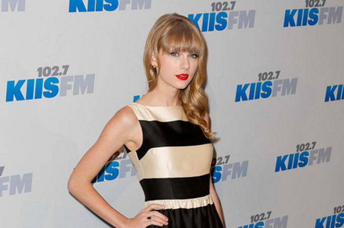 Pretty in Black and White Stripe