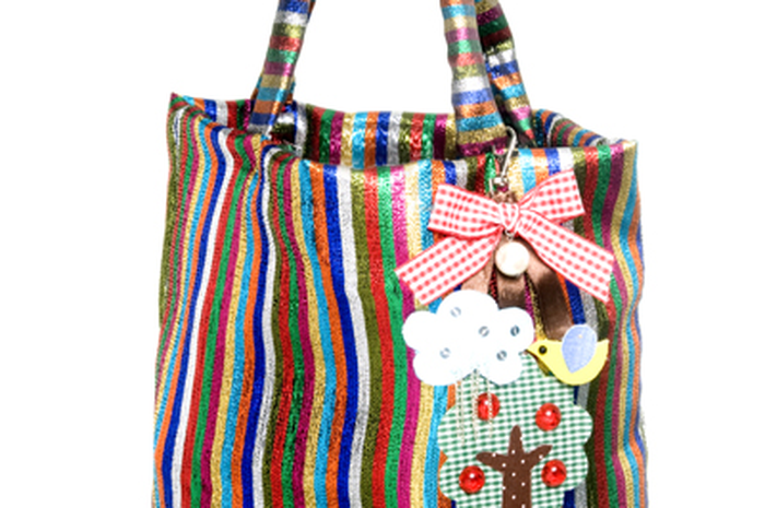 DIY: Identity Tote Bag