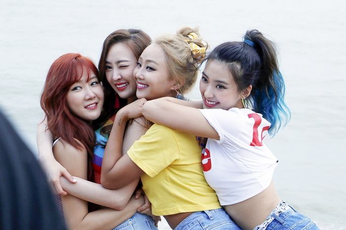 5 Momen Kebersamaan Girlband SISTAR yang Pasti Bakalan Bikin Kita Kangen!