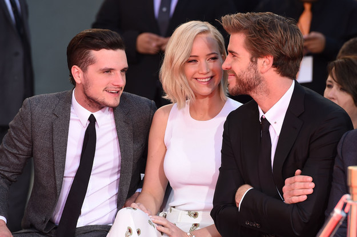 10 Moment Persahabatan Jennifer Lawrence, Josh Hutcherson & Liam Hemsworth (part 1)
