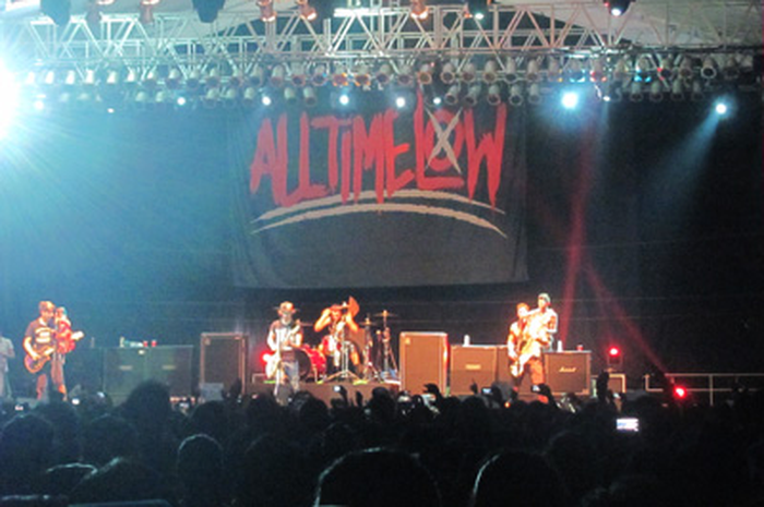 All Time Low live in Jakarta: Tetap Bikin Histeris