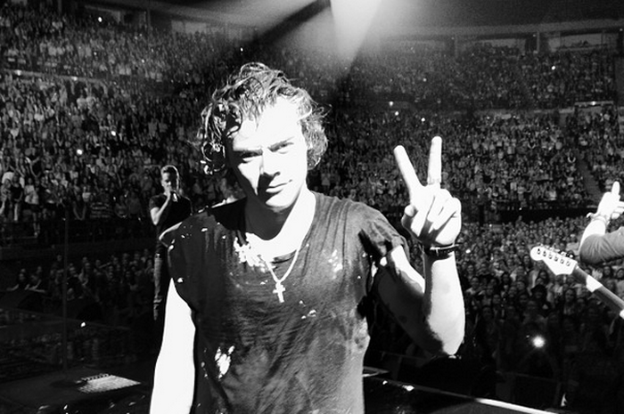 One Direction: Momen Lucu di Atas Panggung