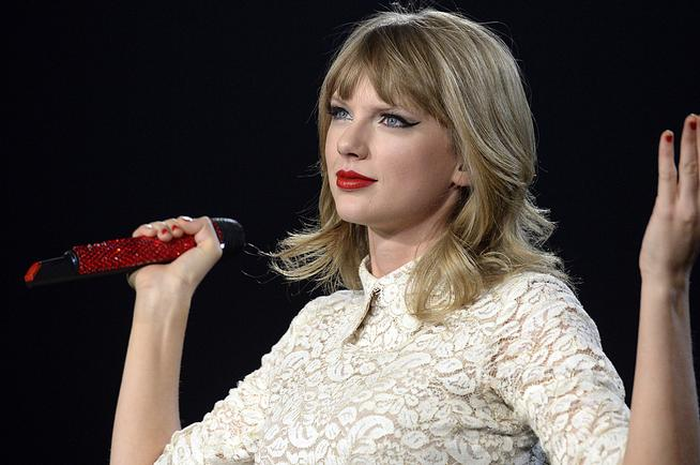 Taylor Swift: Tiket Red Tour Jakarta Disambut Meriah Swifties Indonesia
