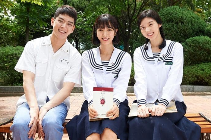 10 Tipe Sahabat yang Ada Di Drama Korea. Ada yang Mirip Dengan Sahabatmu?