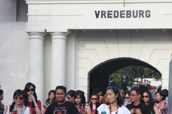 POND'S and Vaseline: SPF and The City in Jogjakarta