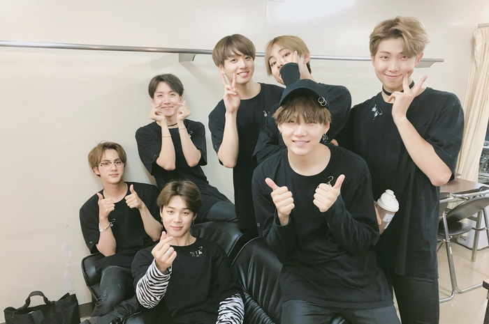 Meme BTS paling lucu.