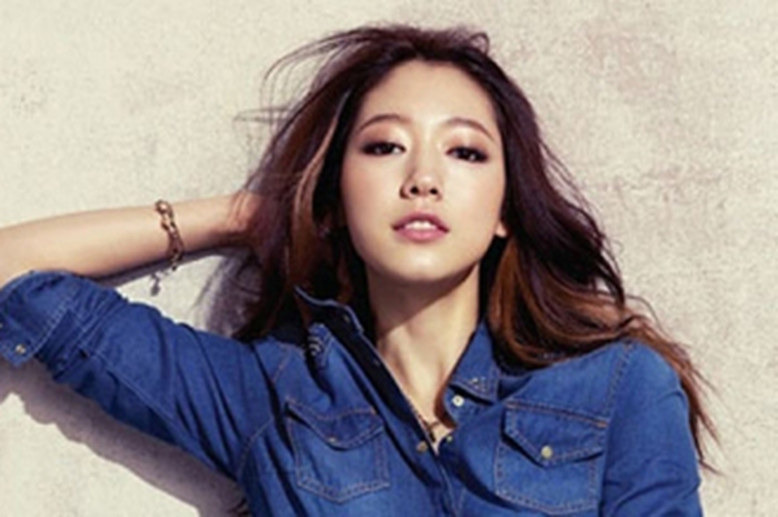 Park Shin Hye: Kado Buat Kru 'The Heirs'