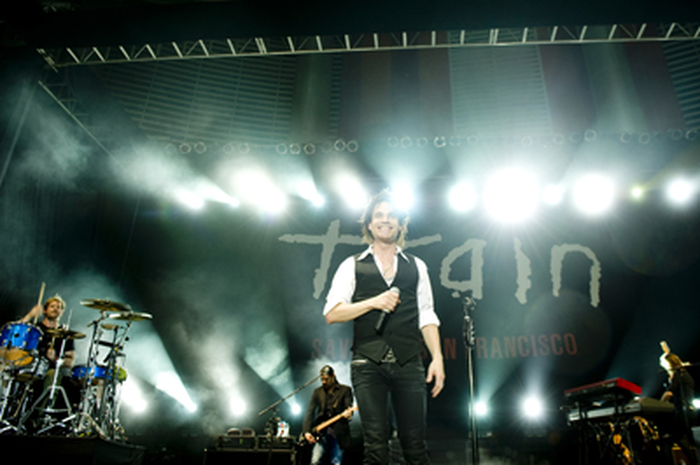 Train Live in Jakarta 2011: Full of Surprises!
