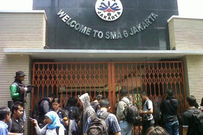 Bentrok SIswa dan wartawan