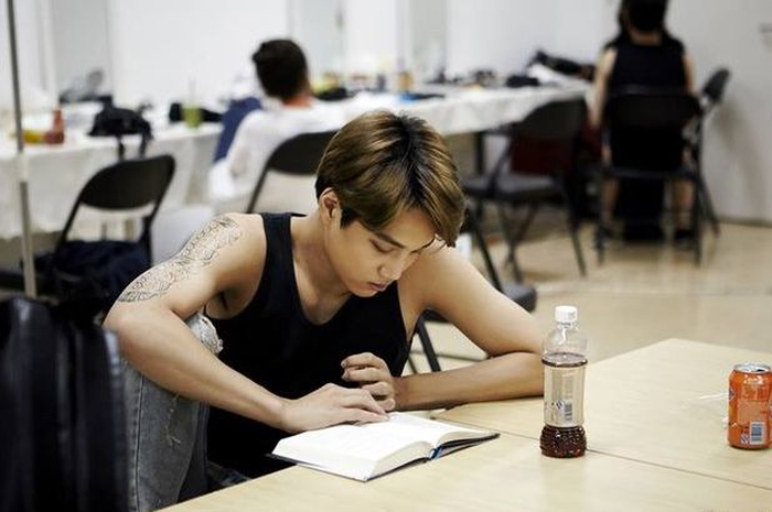 Fan fiction yang wajib dibaca fans Kpop.