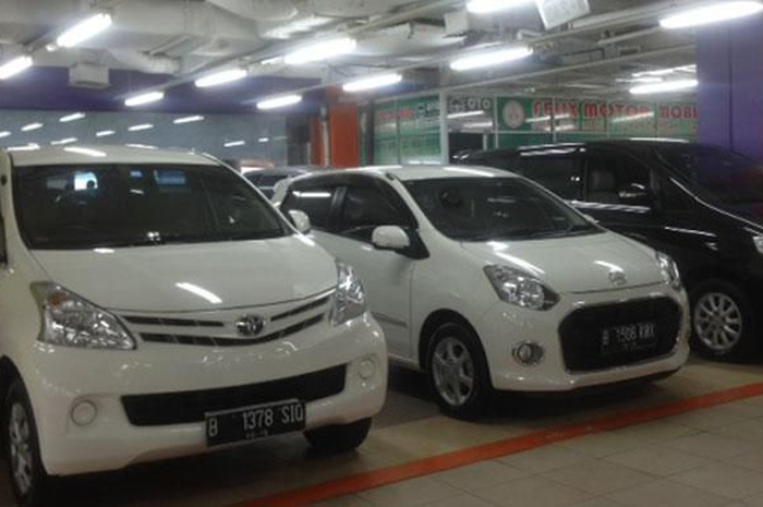 Ilustrasi Daihatsu Ayla Bekas. Wow, Ada Mobil Bekas Muat Berempat Pakai AC Harganya Jauh Lebih Murah dari Matic 250 cc